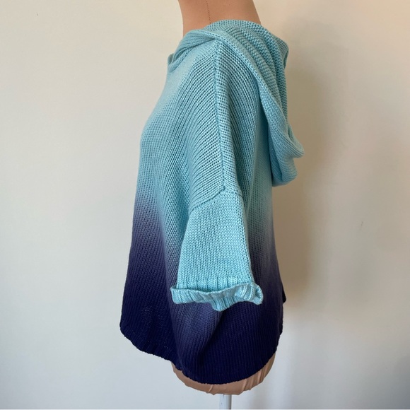 Anthropologie 525 America Blue Ombre Knit Short Sleeve Cropped Hoodie Sweater M - Picture 5 of 12